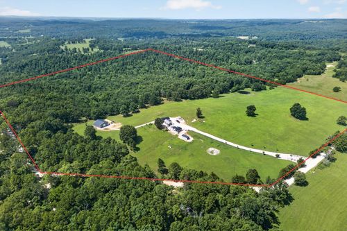 10616 Dogwood Rd, Mountain Grove, MO, 65711-2193 | Card Image