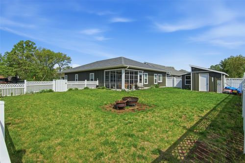 2905 Comet Ct, Eau Claire, WI, 54703-0718 | Card Image