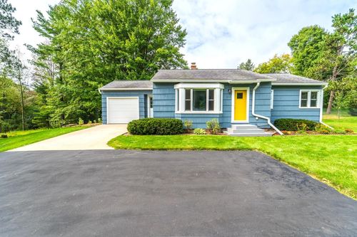 104 N 36th Ave, Wausau, WI, 54401-4075 | Card Image
