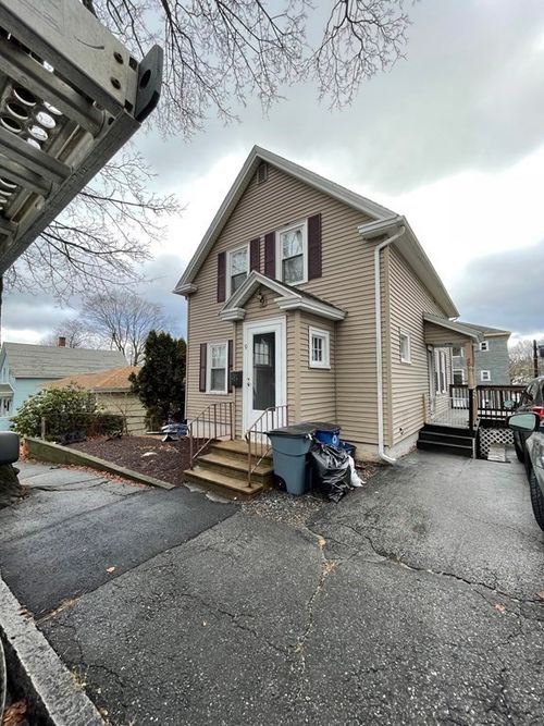 9 Thayer St, Worcester, MA, 01603-2530 | Card Image