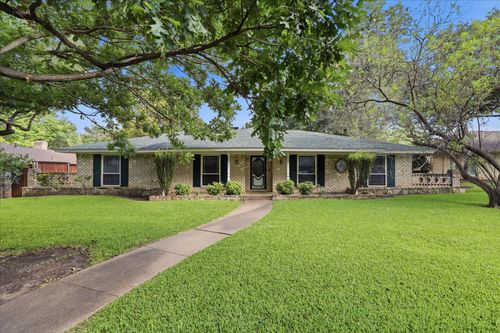 1512 Cliffbrook Dr, Plano, TX, 75075-8725 | Card Image