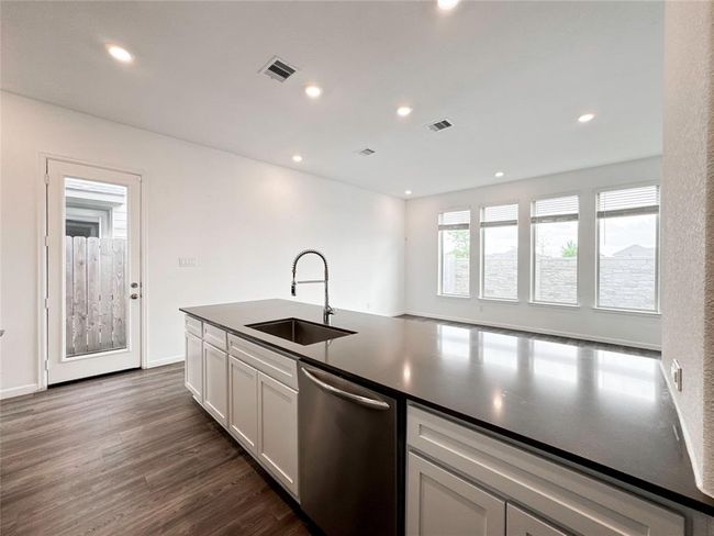 5667 Foggy Vine Ct, House other with 3 bedrooms, 3 bathrooms and 2 parking in Fulshear TX | Image 14