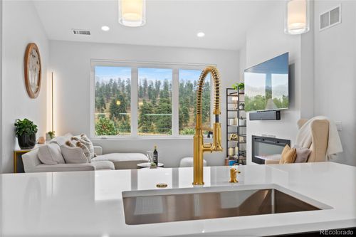 unit-301-31161 Black Eagle Dr, Evergreen, CO, 80439-9792 | Card Image