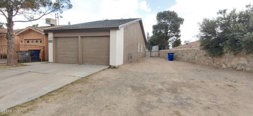 b-11313 Lake Nemi Drive, El Paso, TX, 79936 | Card Image
