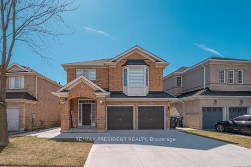 3 Rambling Oak Dr, Brampton, ON, L7A3X4 | Card Image