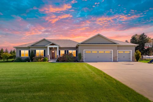 15929 Angus Avenue, Prairie Ronde Township, MI, 49087 | Card Image