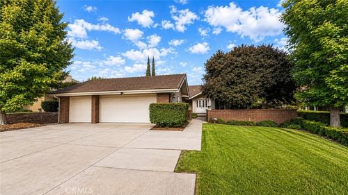 1644 N Mountain View Pl, Fullerton, CA, 92831-1226 | Card Image
