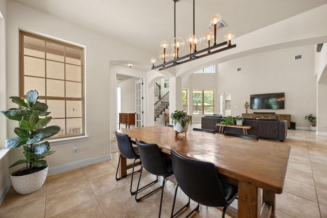 106 Tonkawa Trl W, House other with 4 bedrooms, 4 bathrooms and 6 parking in Austin TX | Image 7