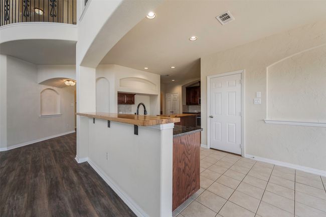 View of kitchen and breakfast nook | Image 20