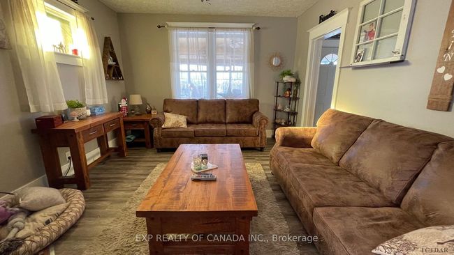 127 Ross Rd, House other with 3 bedrooms, 2 bathrooms and 4 parking in Smooth Rock Falls ON | Image 18