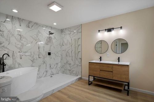 470 E Taunton Ave, WEST BERLIN, NJ, 08091-9143 | Card Image