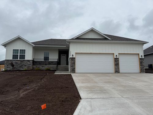 2605 W Webb Rd, Ozark, MO, 65721-4312 | Card Image