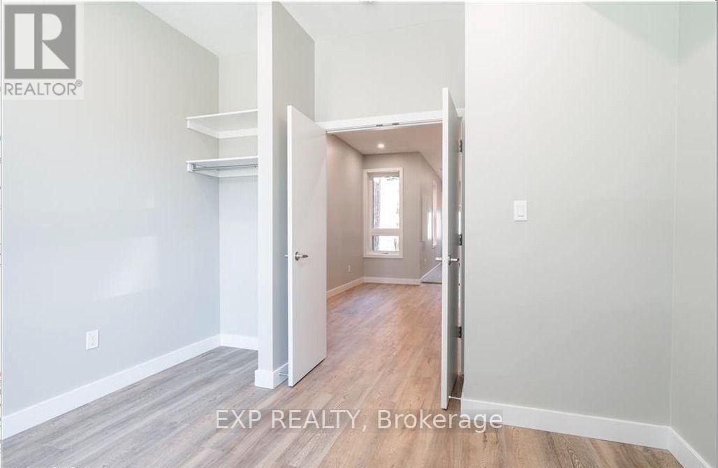 Residential Lease in Hamilton (Landsdale) 2