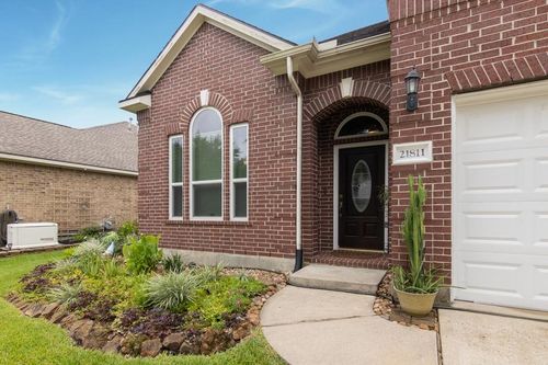 21811 Grand Lancelot Dr, Kingwood, TX, 77339-7701 | Card Image