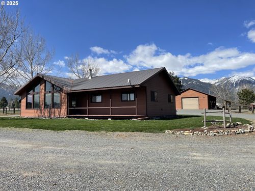 45083 Whitetail Ln, Baker City, OR, 97814-8191 | Card Image