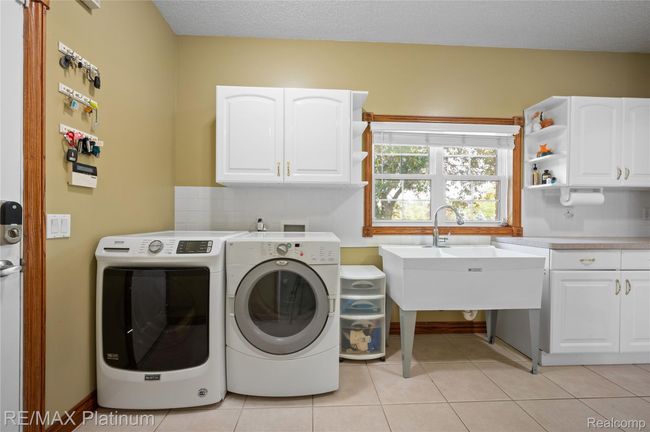 8922 McClement Rd.445.jpg | Image 19