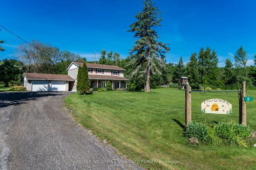 8 Thatcher Pl, Coldwater, ON, L0K1E0 | Card Image