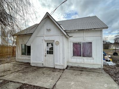 211 N 3rd Street, House other with 2 bedrooms, 1 bathrooms and 1 parking in Harrington WA | Image 1