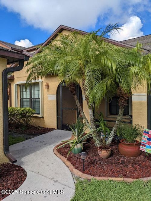 101-4530 Radiant Way, Melbourne, FL, 32901-7895 | Card Image