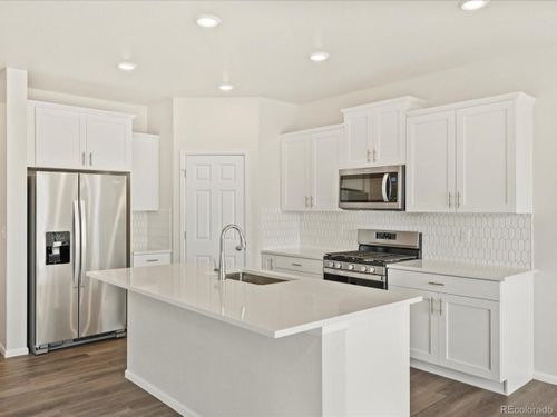 8898 Salida St, Commerce City, CO, 80022-9184 | Card Image