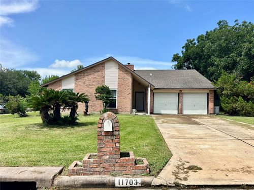 11703 Seawood Dr, Houston, TX, 77089-6006 | Card Image
