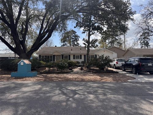 809 W Semands St, Conroe, TX, 77301-1639 | Card Image