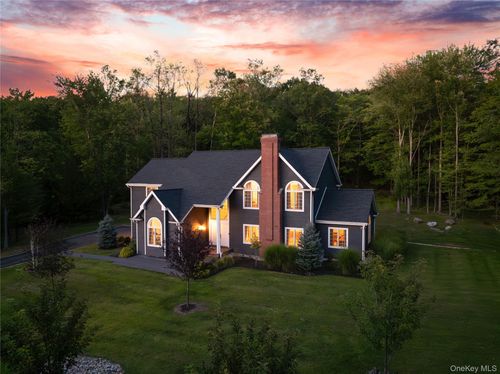 27 Valenza Ln, Blauvelt, NY, 10913-1907 | Card Image