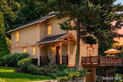 23-23 Blue Mountain Rdg, Norwalk, CT, 06851-2901 | Card Image