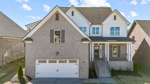 79-2036 Wt Chandler Blvd, Gallatin, TN, 37066-5117 | Card Image