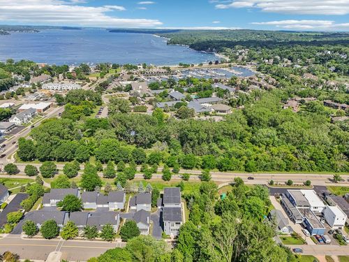 475 Mill Street, Fontana, WI, 53125 | Card Image