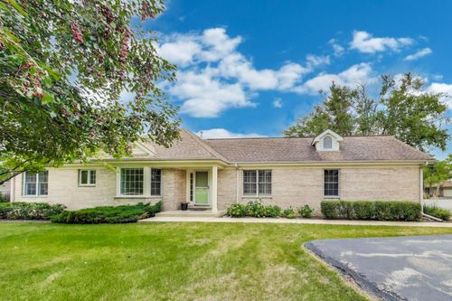 1919 Ivy Ln, Glenview, IL, 60026-1079 | Card Image
