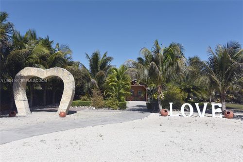 19651 Sw 168th St, Miami, FL, 33187-1119 | Card Image