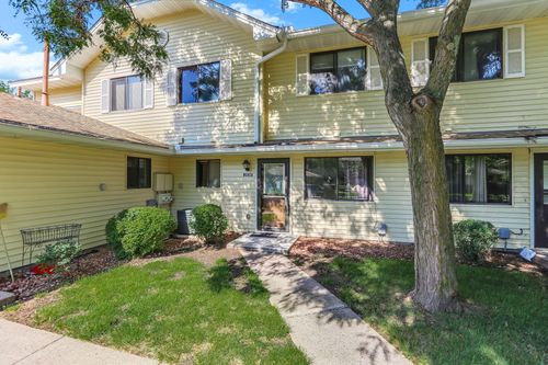 2530 Brookdale Ln, Brooklyn Park, MN, 55444-2313 | Card Image