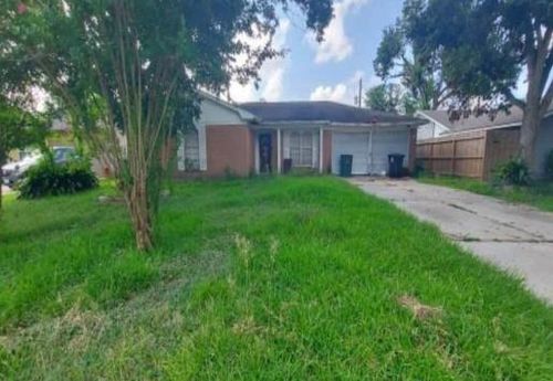 9539 Beverlyhill St, Houston, TX, 77063-3831 | Card Image