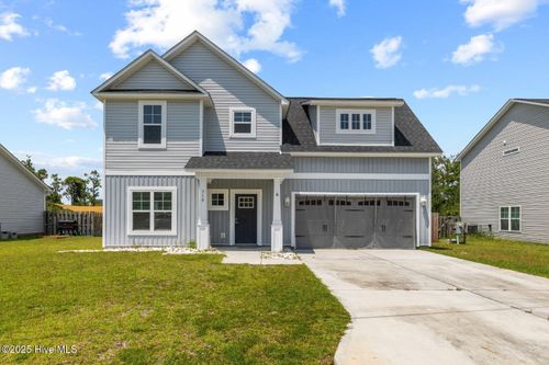 318 Holbrook Ln, Hubert, NC, 28539-3100 | Card Image