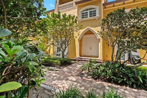 400 Ne 69th Cir, Boca Raton, FL, 33487-1636 | Card Image