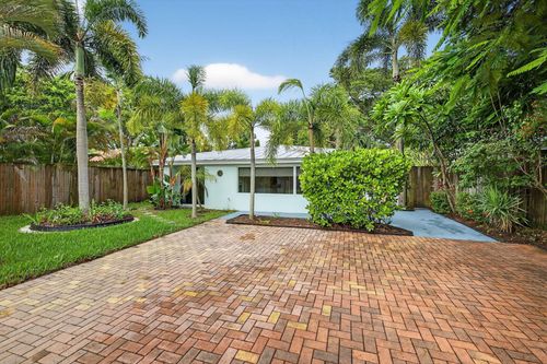 1317 Ne 1st Ave, Fort Lauderdale, FL, 33304-1013 | Card Image