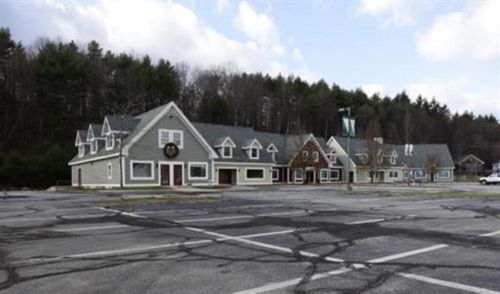 ste-9-425 S Stark Hwy, Weare, NH, 03281-5550 | Card Image