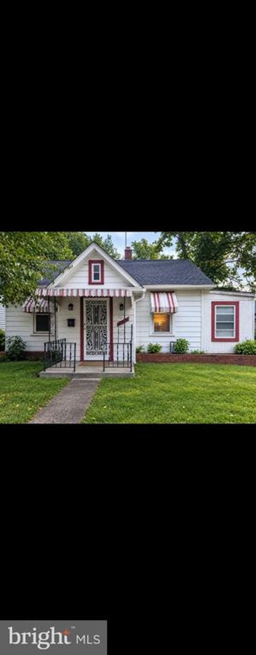 4105 Cottage Ter, BRENTWOOD, MD, 20722-1633 | Card Image