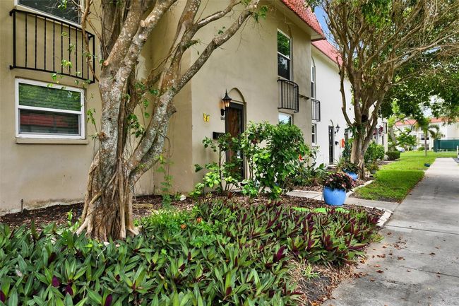 APT-544 - 2700 Bayshore Blvd, Townhouse with 3 bedrooms, 3 bathrooms and null parking in DUNEDIN FL | Image 46