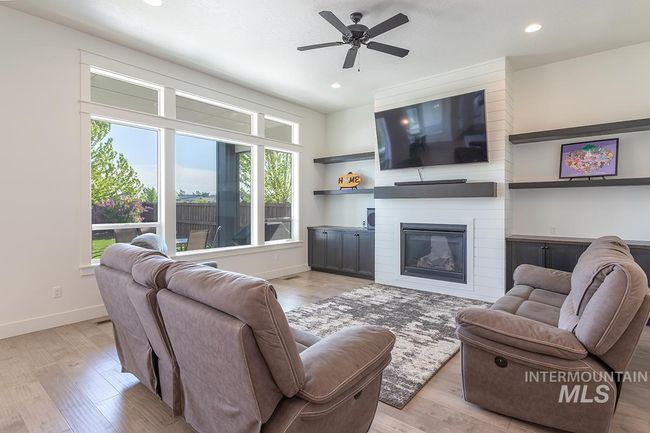 3713 W Ladle Rapids St, House other with 4 bedrooms, 3 bathrooms and 3 parking in Meridian ID | Image 7