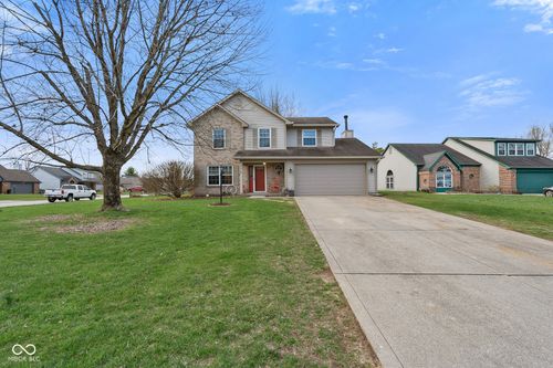 1039 E White Ash Ct, Mooresville, IN, 46158-2730 | Card Image