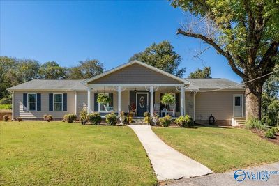 963 Rube Robinson Road, House other with 3 bedrooms, 2 bathrooms and null parking in Huntsville AL | Image 1