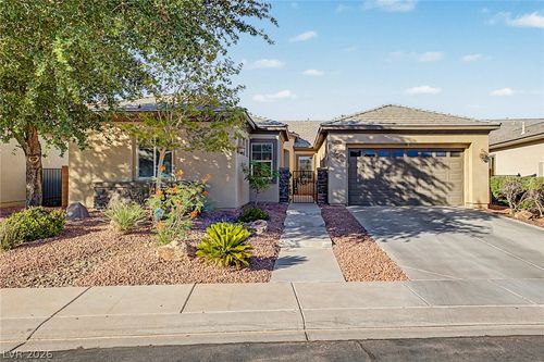 3916 Eiderdown Pl, North Las Vegas, NV, 89084-2657 | Card Image