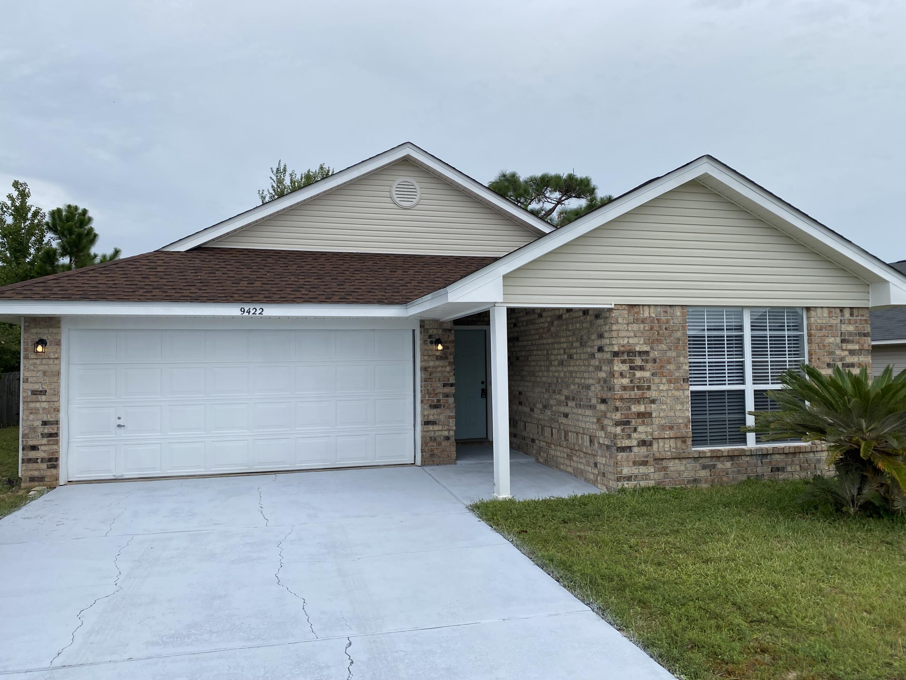 Parker Place Dr, Navarre, FL 32566