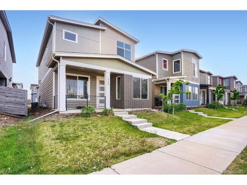 5280 E 64th Ave, Commerce City, CO, 80022-3215 | Card Image