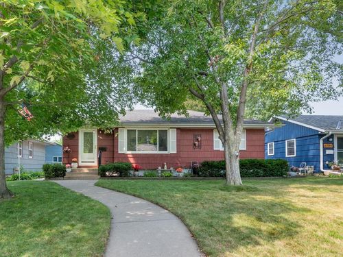 6708 Sheridan Ave S, Richfield, MN, 55423-2052 | Card Image