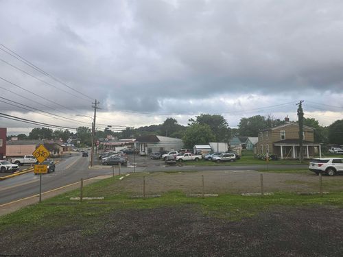 21 S Locust Street, Buckhannon, WV, 26201 | Card Image