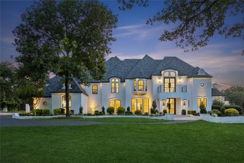 6001 Pine Valley Dr, Flower Mound, TX, 75022-6511 | Card Image