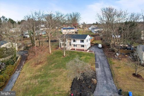60 Sam Snead Cir, Etters, PA, 17319-9566 | Card Image
